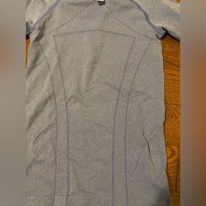 Ivivva blue long sleeve shirt